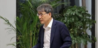 South Korea Election Chief Resigns Amid Ballot Shortage Chaos