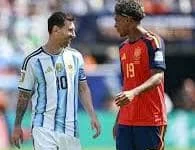 Spain edge Argentina 1-0 to win FIFA World Cup.