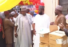 Dr Salihu donates 200 circles of dialysis consumables to MAUTH, Yola
