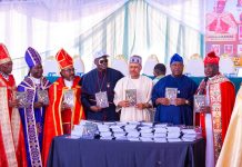 2027: Minister urges charismatic bishops to promote peace, unity