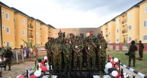 COAS inaugurates 30 family housing units in Kaduna. – News Agency of Nigeria