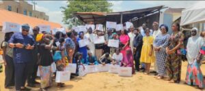 Oyelade inaugurates foundation, celebrates 50th birthday with outreach to IDPs