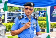 Police detain suspects for vandalism, theft of solar streetlight in Enugu