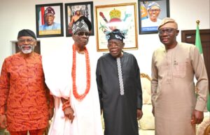 Tinubu visits Oba of Lagos, receives prayers, counsels