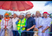 FG reopens 1st Niger Bridge after 38 days
